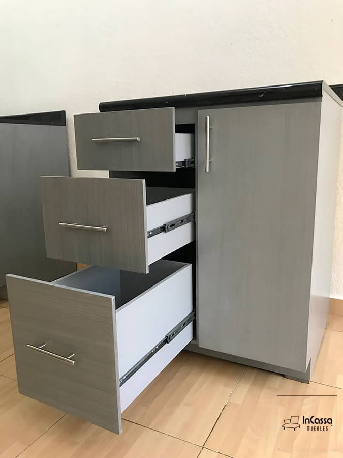 InCassa Muebles Edomex mueblería CDMX Cocina integral CANNES 2.40m diseñada para ESTUFA 6
