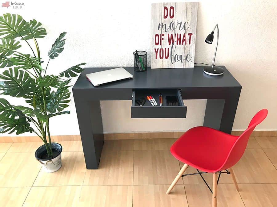 InCassa Muebles Edomex mueblería CDMX Escritorio Clásico Modelo DERRY con Cajón 1