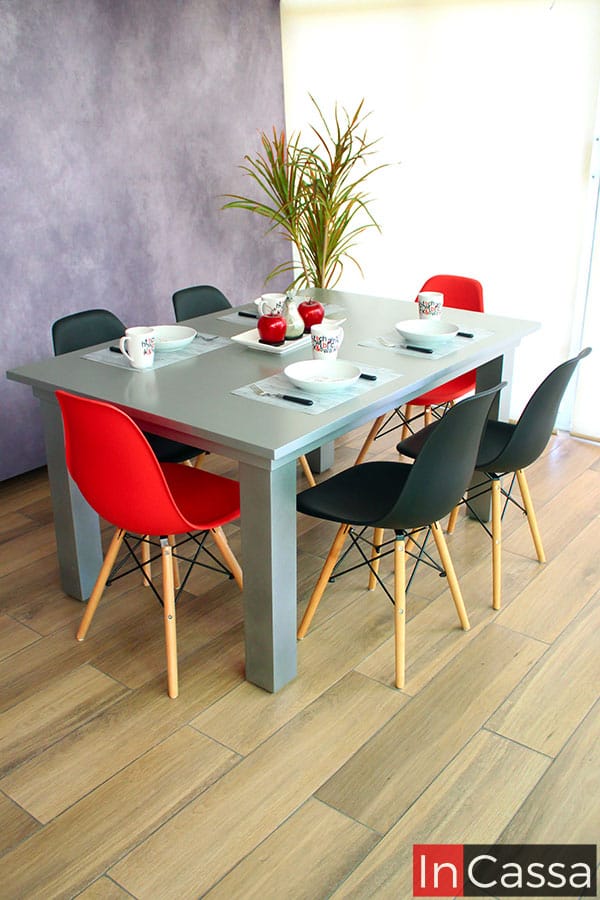 Comedor EAMES Modelo EMBOSCADA colors