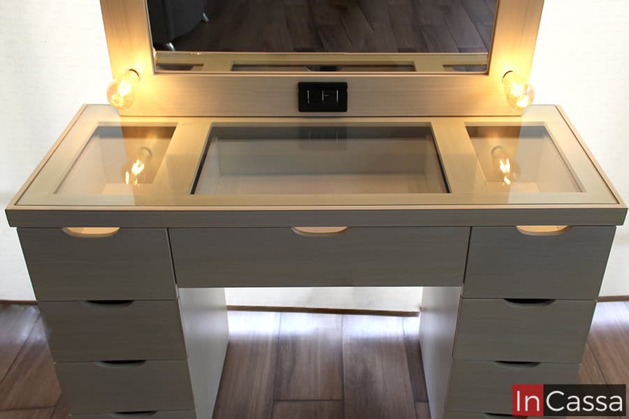 InCassa Muebles Edomex mueblería CDMX Tocador de 8 focos Vintage con luz Vanity Modelo EMIRATOS 6