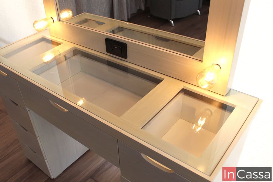 InCassa Muebles Edomex mueblería CDMX Tocador de 8 focos Vintage con luz Vanity Modelo EMIRATOS 7