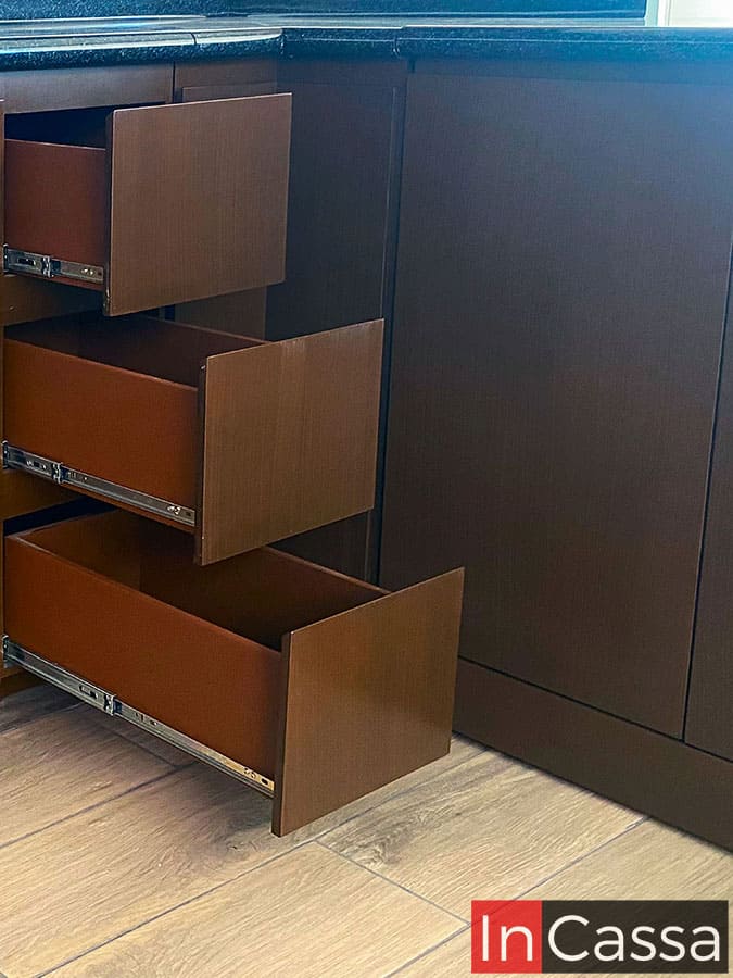 Cocina Integral en ESCUADRA LAOS 3m x 2.40m diseñada para ESTUFA