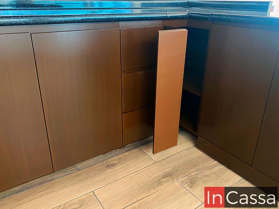 Cocina Integral en ESCUADRA LAOS 3m x 2.40m diseñada para PARRILLA