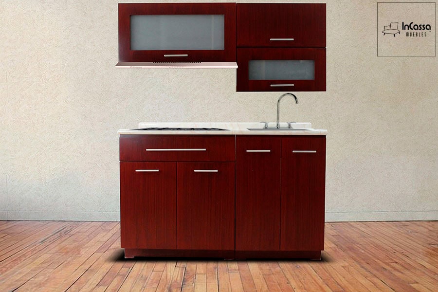 La imagen presenta una cocina integral para parrilla minimalista en tonos maple, con módulos superiores e inferiores y tarja de acero inoxidable, ideal para espacios pequeños y elegantes.