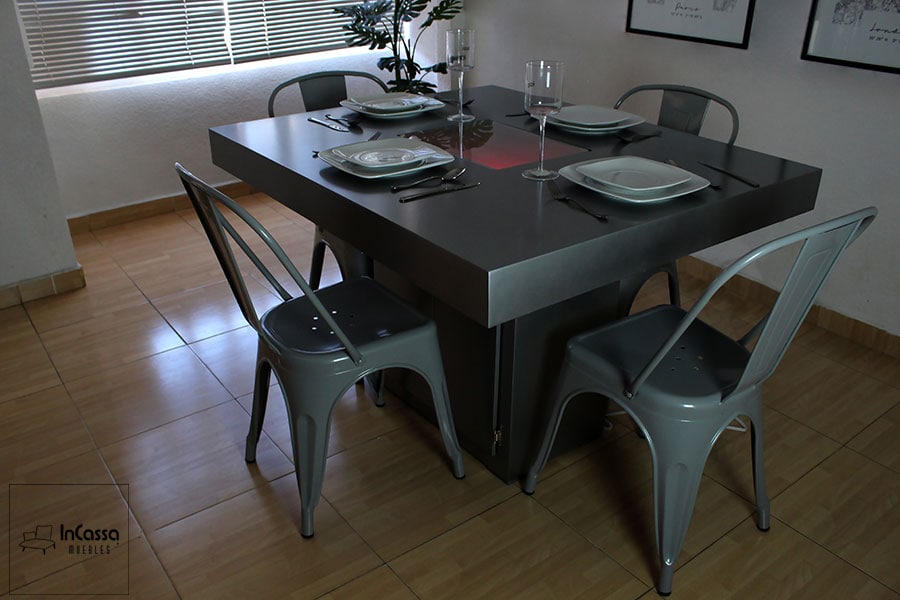 InCassa Muebles Comedor Modelo PLATEA con luz LED y silla TOLIX 32