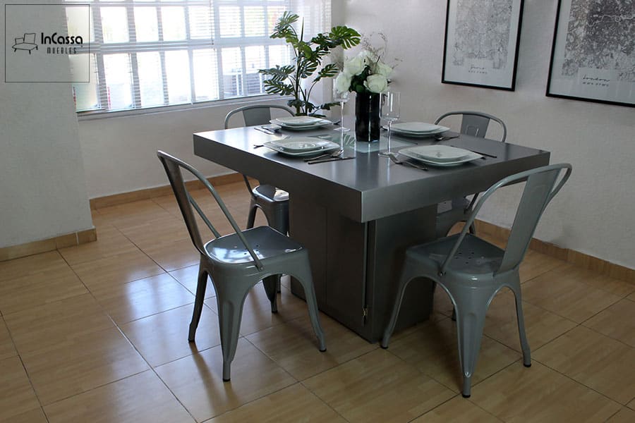 InCassa Muebles Comedor Modelo PLATEA con luz LED y silla TOLIX 22