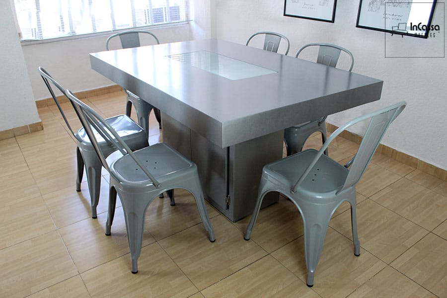 InCassa Muebles Comedor Modelo PLATEA con luz LED y silla TOLIX 18