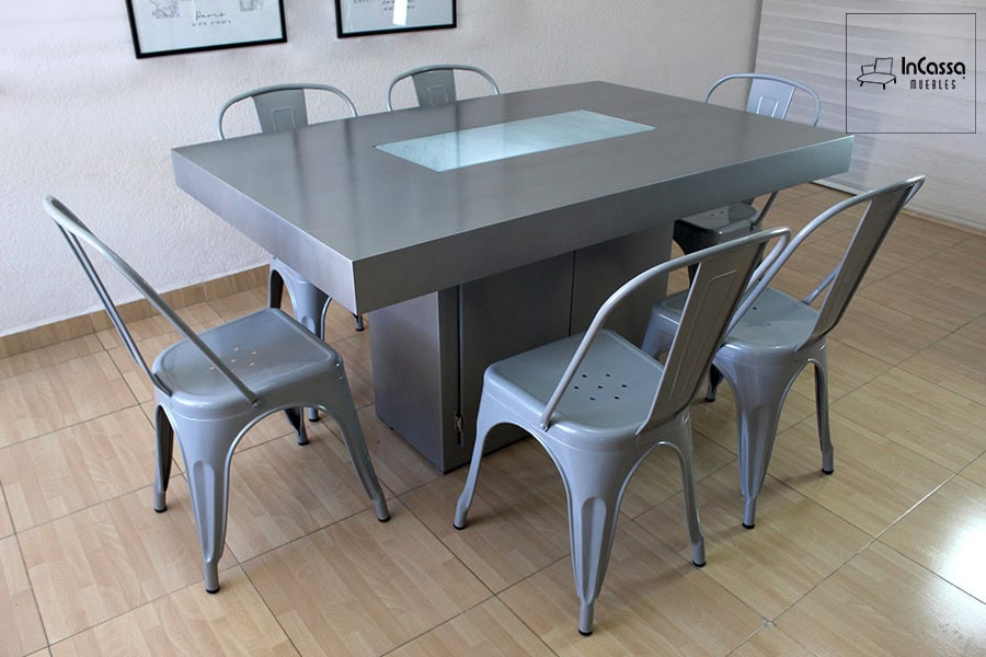 InCassa Muebles Comedor Modelo PLATEA con luz LED y silla TOLIX 16
