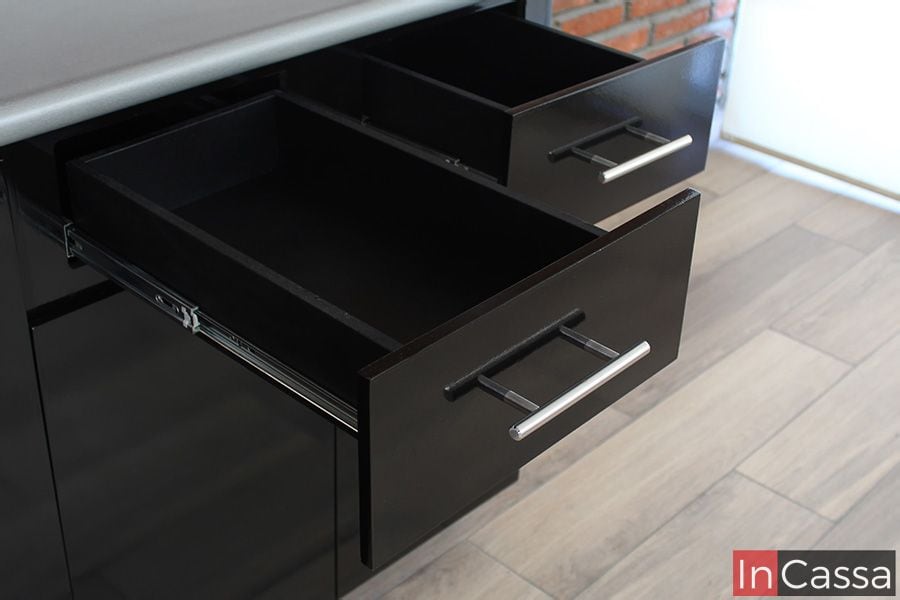 InCassa Muebles Edomex mueblería CDMX Cocina integral TRIPOLI 2.40m diseñada para PARRILLA 6