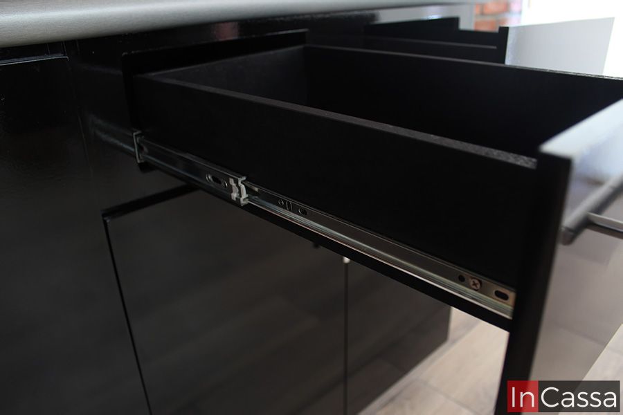 InCassa Muebles Edomex mueblería CDMX Cocina integral TRIPOLI 2.40m diseñada para PARRILLA 7