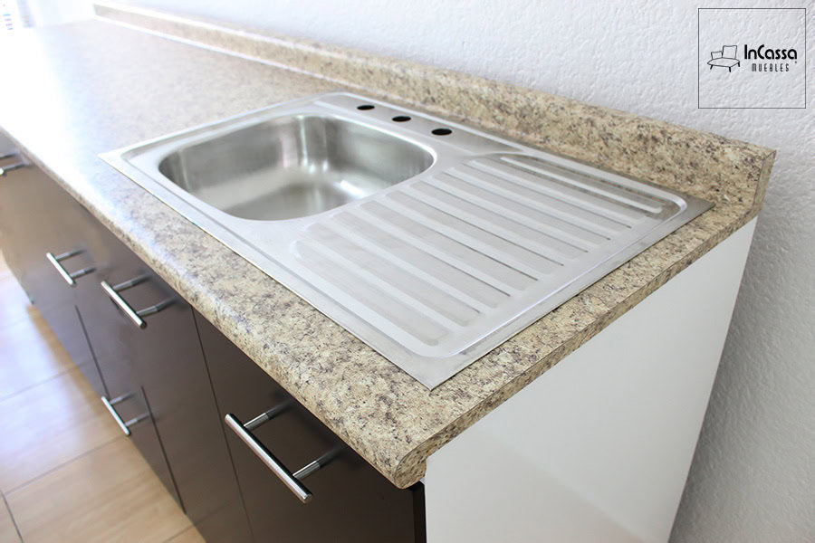 InCassa Muebles Edomex mueblería CDMX Cocina integral VALENCE 2.40m diseñada para PARRILLA 8