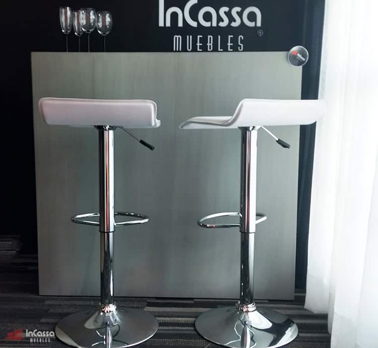 Barra Cantina con Bancos Modelo MALLORCA URBINO