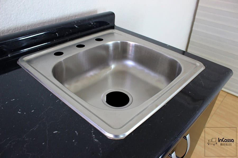 InCassa Muebles Edomex mueblería CDMX Cocina integral AMSTERDAM 2.10m diseñada para PARRILLA 4