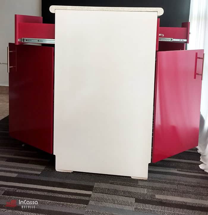 InCassa Muebles Edomex mueblería CDMX Isla Minimalista para Cocina con Bancos Modelo SORRENTO Urbino 3