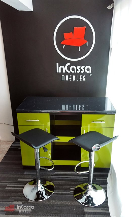 InCassa Muebles Edomex mueblería CDMX Isla Minimalista para Cocina con Bancos Modelo SORRENTO Urbino 6