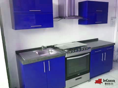 InCassa Muebles Edomex mueblería CDMX Cocina integral TRIPOLI 2.40m diseñada para ESTUFA 2